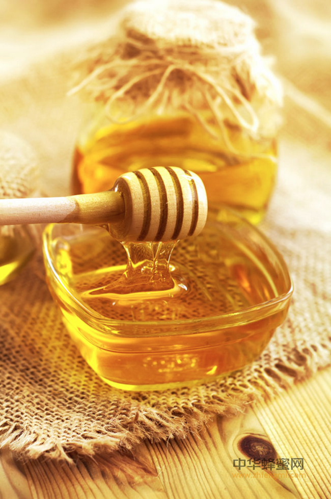 蜂蜜减肥的正确吃法 蜂蜜的五大功效与作用