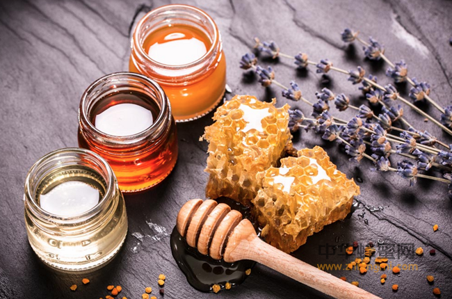 蜂蜜的16个简单吃法，好处多到解决大烦恼！